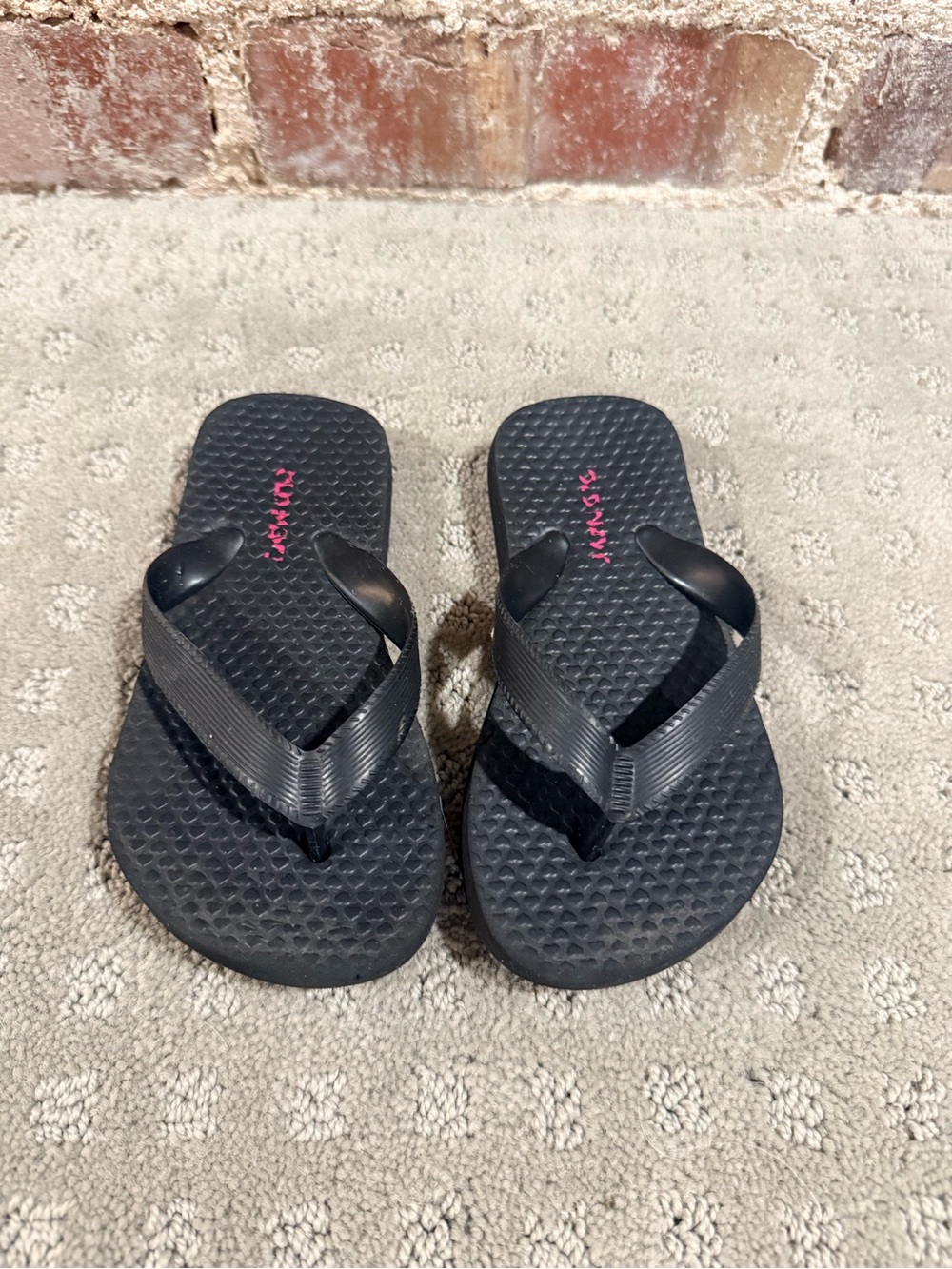 Old Navy Black Flip Flops with Pink Insole Accent